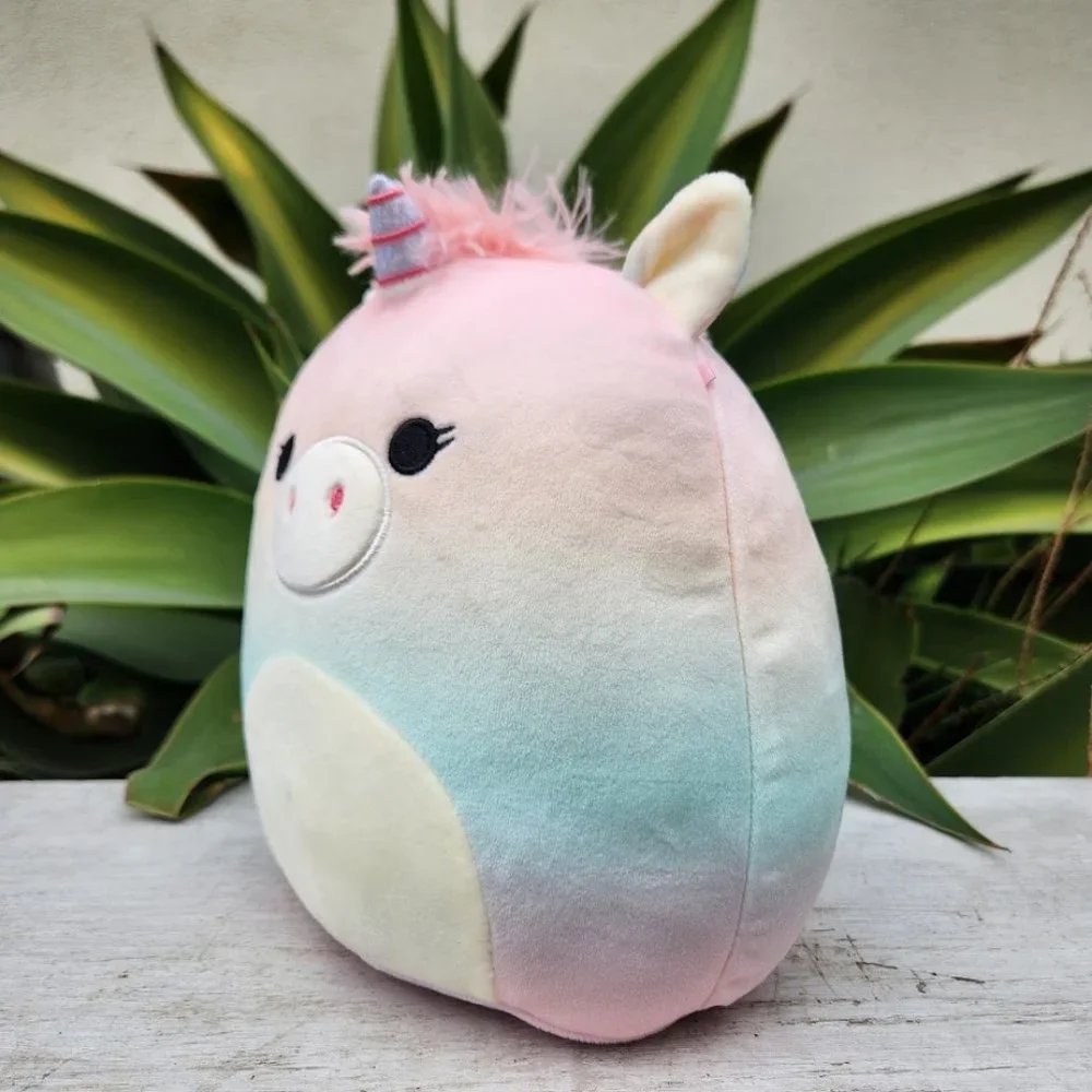 Squishmallows bevalee unicorn